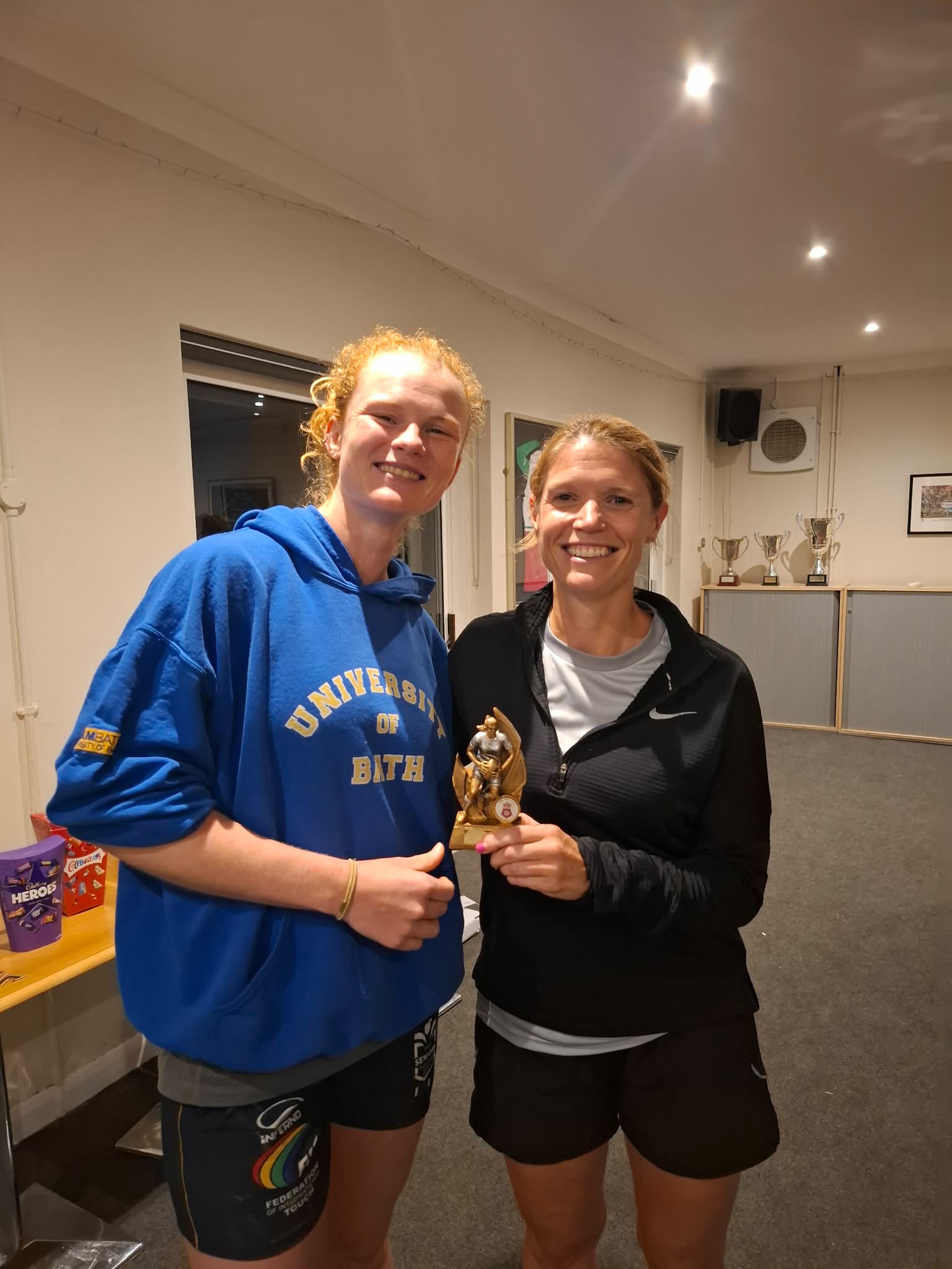 Raf presenting the Award